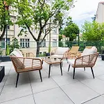 Monte Billberry Apartments